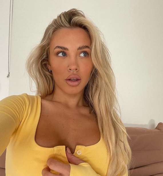 Tammy Hembrow Biography: Age, Husband, Net Worth, Parents, Height, Family Tree, Wikipedia, Instagram