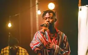 Johnny Drille Biography