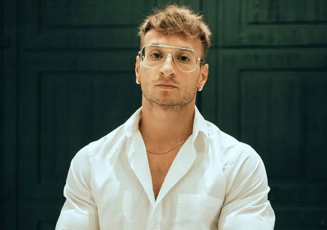Andrea Larosa Biography; Wiki, Age, height, Girlfriend, Net worth, Instagram, Height, Weight, Parents, Siblings, Nationality