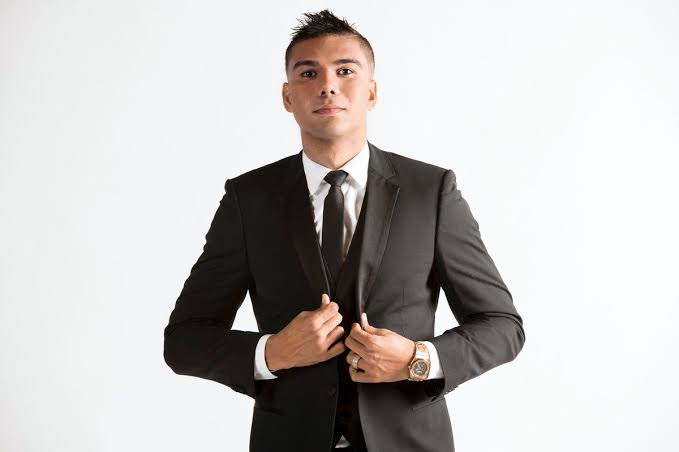 Casemiro Biography: Age, Wife, Net Worth, Salary, Man Utd, Religion, Number, Mother, Instagram, Height, Weight, Wiki