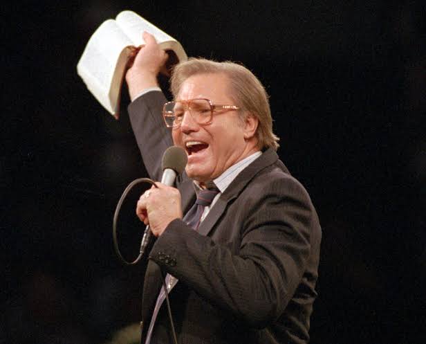 Jimmy Swaggart Biography 