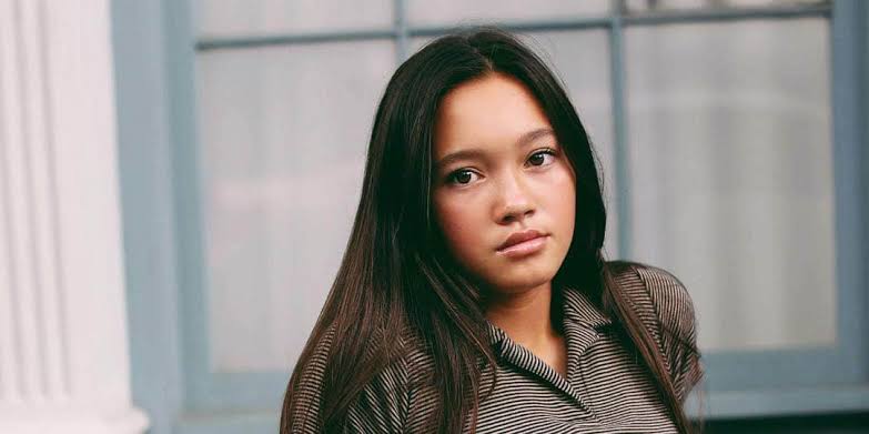 Lily Chee Biography: Age, Husband, Net Worth, Parents, Siblings, Height, Boyfriend, Height, University, Birthday, Sisters, Snapchat, Instagram, Wikipedia