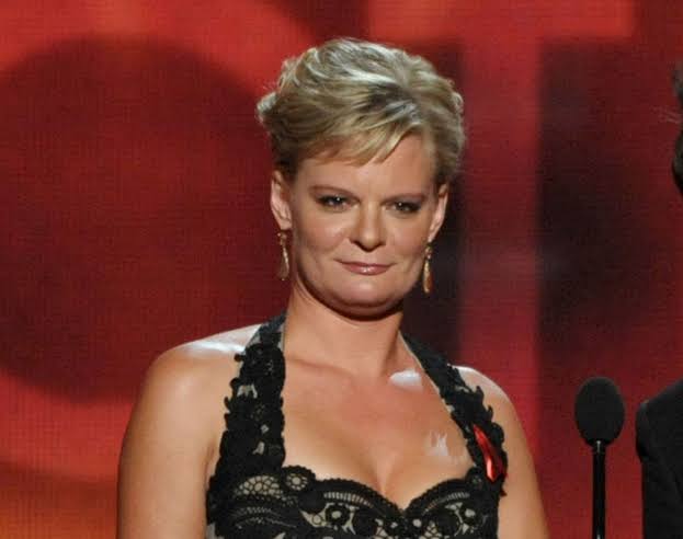 Martha Plimpton Biography: Age, Husband, Net Worth, Children, Father, Young, Sprung, Height, Weight