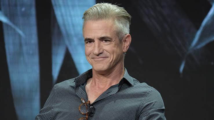Dermot Mulroney Biography: Age, Wife, Net Worth, Parents, Wikipedia, Family, Height, Weight