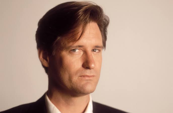 William (Bill) Pullman Biography: Age, Wife, Net Worth, Parents, Siblings, Wiki, Mother, Son, Daughters