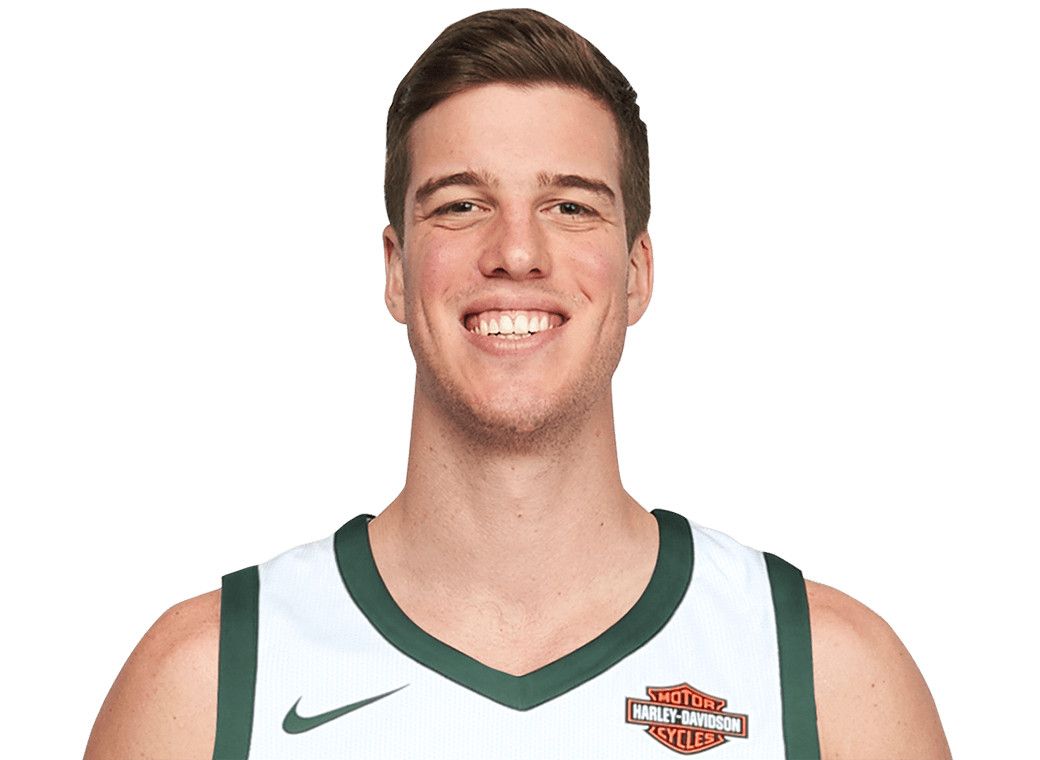 Marshall Plumlee Biography: Age, Wife, Net Worth, Contract, Height, Brothers, Stats, Wikipedia, Family