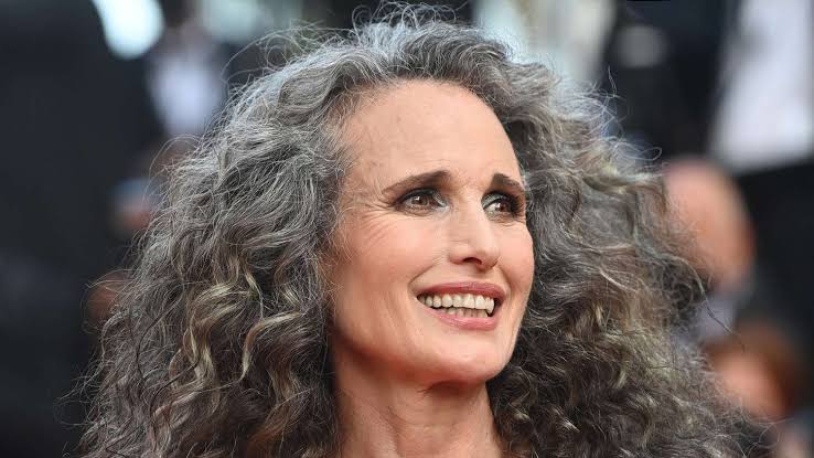 Andie MacDowell Biography: Age, Husband, Net Worth, Movies, Daughter, Pictures, Father, TV Shows, Wiki