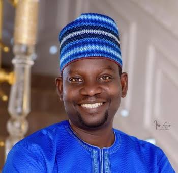 Afeez Owo Biography: Age, Wife, Net Worth, Cars, Twins, Daughters, Date of Birth, State of Origin, Wiki