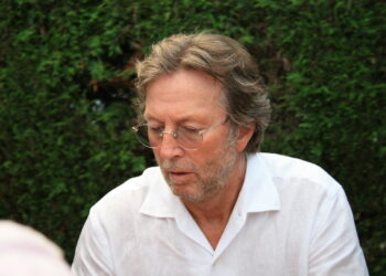 Eric Clapton Biography, Career, Health Condition, Favourite Hobby, Relationships, Wife, Parents, Songs, Albums & Awards