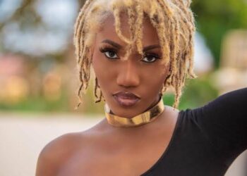 Wendy Shay Biography: Age, Husband, Kids, Boyfriend, House, Family, Cars , Pictures