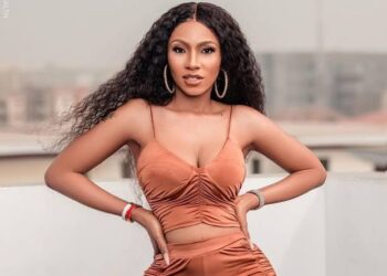 Mercy Eke Biography: Age, Net Worth, Parents, Siblings, Boyfriend, Husband, State of Origin, Cars, House, Wedding, Pictures