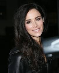 Abigail Spencer Biography: Age, Height, Boyfriend, Parents, Instagram, Net Worth, Cars, Houses, Education