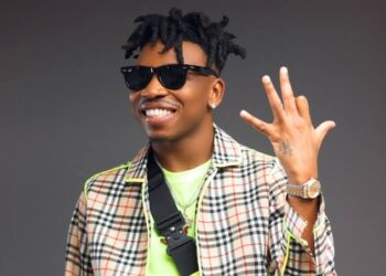 Mayorkun Biography: Age, Wife, Net Worth, Parents, Siblings, Girlfriend, Tribe, State of Origin, Real Name, Wikipedia