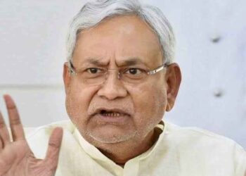 Nitish Kumar Biography: Age, Education, Net Worth, Nationality, Wife, Children, Father, Mother, Daughter, Party Name, Son