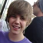 Justin Bieber Biography: Age, Wife, Full Name, Parents, Career, Net Worth, Girlfriend, Songs, Wiki, Selena Gomez