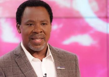 T. B. Joshua Biography: Age, Wife, Net Worth, Private Jet, Son, Death, Pictures, House, Cars, Daughters