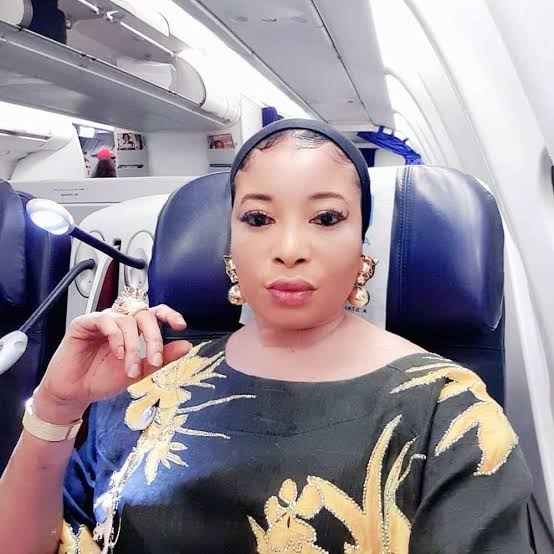 Lizzy Anjorin Biography: Age, Parents, Children, Tribe, Net Worth, State of Origin, Movies, Husband, Birthday, Son, Daughter 