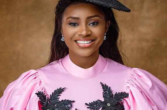 Yadah Biography: Age, Husband, Net Worth, State of Origin, Children, Son, Family, Songs, Daughter, Church, Father, Mother