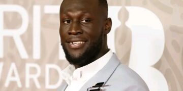 Stormzy Biography: Age, Nationality, Parents, Siblings, Girlfriend, Tours, Record Labels, Albums, Songs, Net Worth.