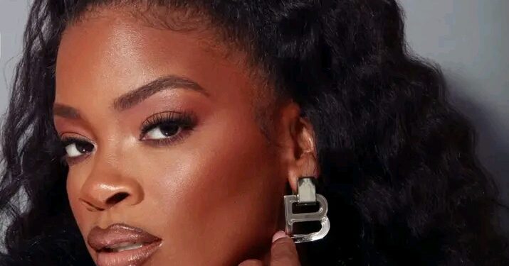 Ari Lennox Biography: Age, Parents, Siblings, Boyfriend, Songs, Career, Net Worth