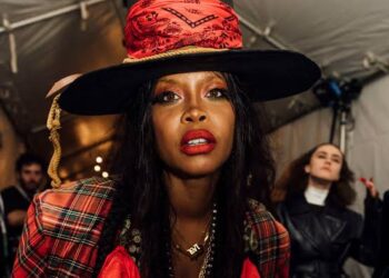 Erykah Badu Biography: Age, Birthday, Siblings, Husband, Children, Songs, Boyfriend, Career, Nationality, Net Worth