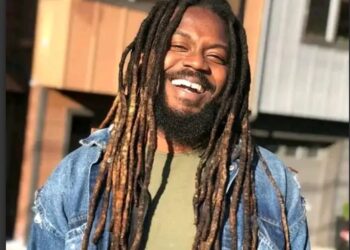 Samini Biography: Age, Birthday, Parents, Siblings, Wife, Children, Nationality, Songs, Wiki, Net Worth