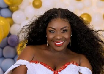 Emelia Brobbey Biography: Age, Birthday, Parents, Siblings, Husband, Children, Family, Boyfriend, Movies, Songs, Net Worth