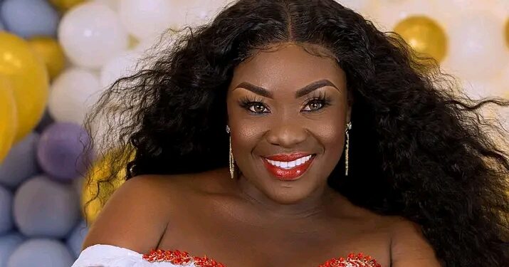 Emelia Brobbey Biography: Age, Birthday, Parents, Siblings, Husband, Children, Family, Boyfriend, Movies, Songs, Net Worth