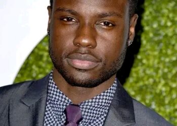 Dayo Okeniyi Biography: Age, Birthday, Parents, Siblings, Wife, Children, Family, Girlfriend, Nationality, Movies, Net Worth