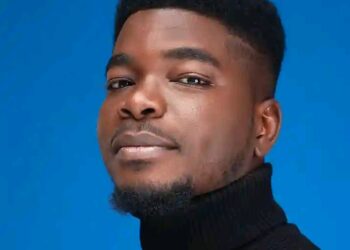 Fisayo Fosudo Biography: Age, Birthday, Parents, Siblings, Wife, Children, Nationality, Girlfriend, Net Worth