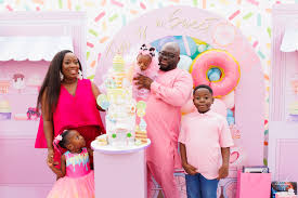 Sisi Yemmie and Family photo 