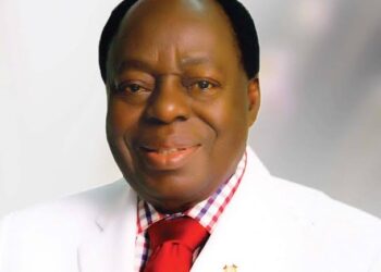 Afe Babalola Biography: Age, Birthday, Siblings, Wife, Children, Family, Nationality, Achievements, Net Worth