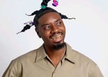 Beeztrap KOTM Biography: Age, Birthday, Parents, Siblings, Wife, Children, Family Girlfriend, Nationality, Songs, Net Worth