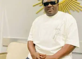 Saheed Osupa Biography: Age, Birthday, Parents, Siblings, Wife, Children, Nationality, Career, Songs, Net Worth