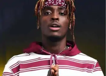 Kofi Mole Biography: Age, Birthday, Parents, Siblings, Wife, Children, Nationality, Career, Songs, Net Worth
