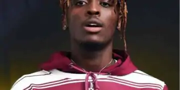 Kofi Mole Biography: Age, Birthday, Parents, Siblings, Wife, Children, Nationality, Career, Songs, Net Worth