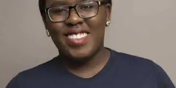 Odunayo Eweniyi Biography: Age, Birthday, Parents, Siblings, Husband, Children, Nationality, Career, piggyVest, Net Worth
