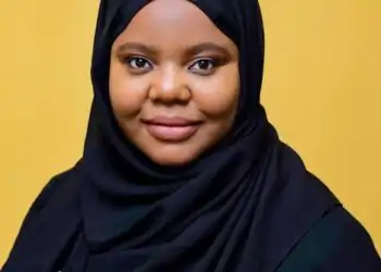 Khabirat Kafidipe Biography: Age, Birthday, Parents, Siblings, Husband, Children, Nationality, State of Origin, Career, Movies, Net Worth