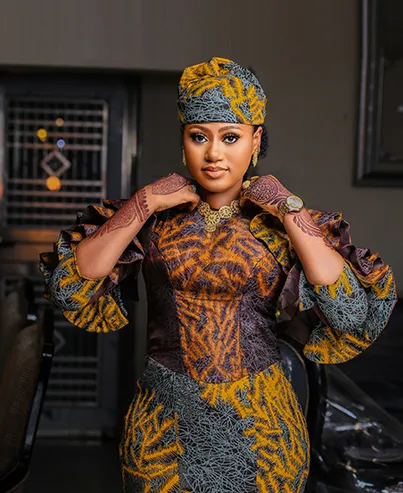Momee Gombe Biography: Age, Parents, Husband, Children, Nationality, State of Origin, Career, Movies, Net Worth 3 Momee Gombe photo