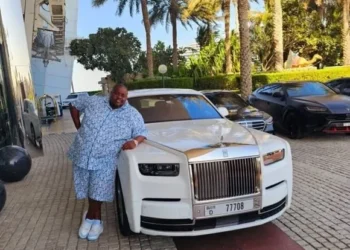 Wicknell Chivayo Biography: Age, Wife, Children, Divorce, Nationality, Career, Cars, Houses, Net Worth